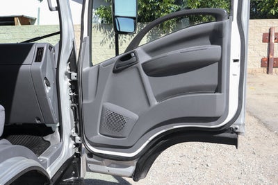2018 Isuzu NRR Base