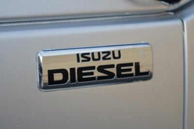 2018 Isuzu NRR Base