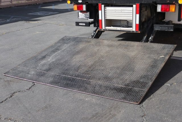 2017 Hino Hino 195 Base