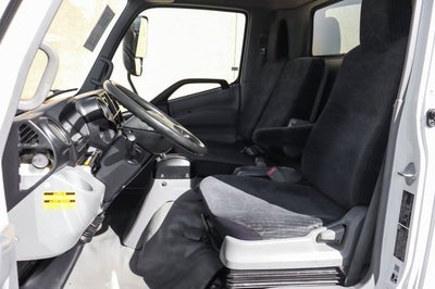 2017 Hino Hino 195 Base