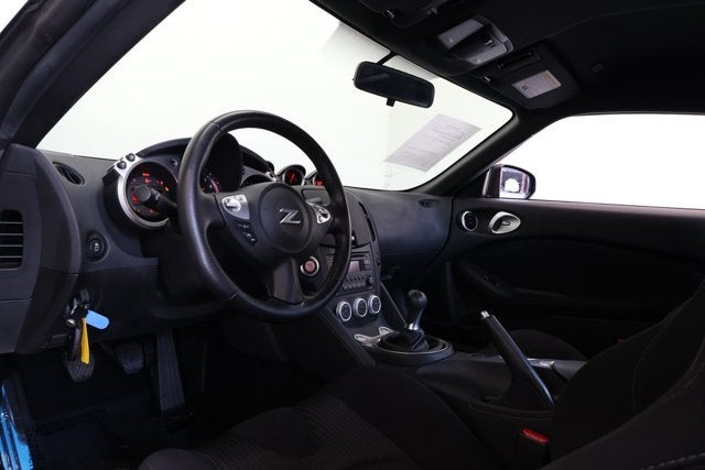 2017 Nissan 370Z Sport