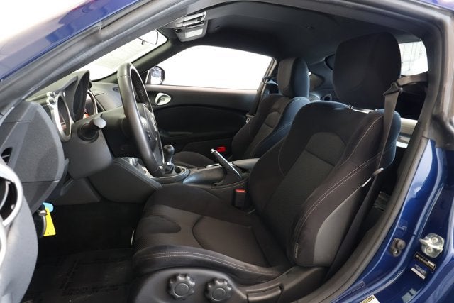 2017 Nissan 370Z Sport