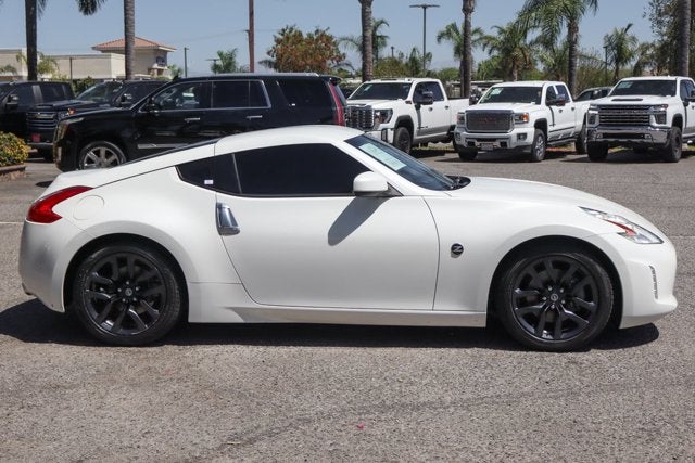 2017 Nissan 370Z Base