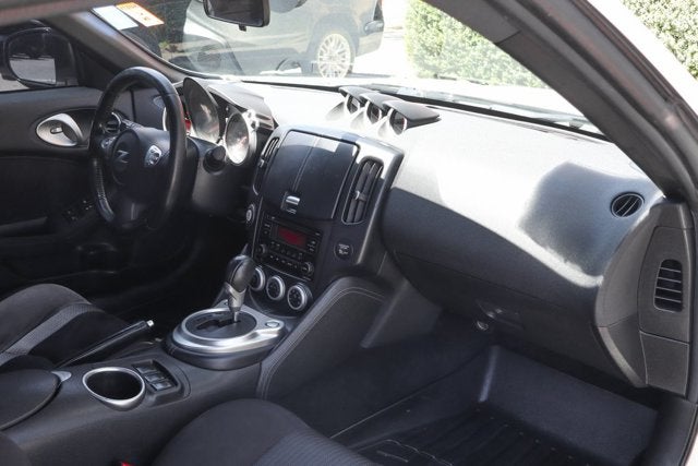 2017 Nissan 370Z Base