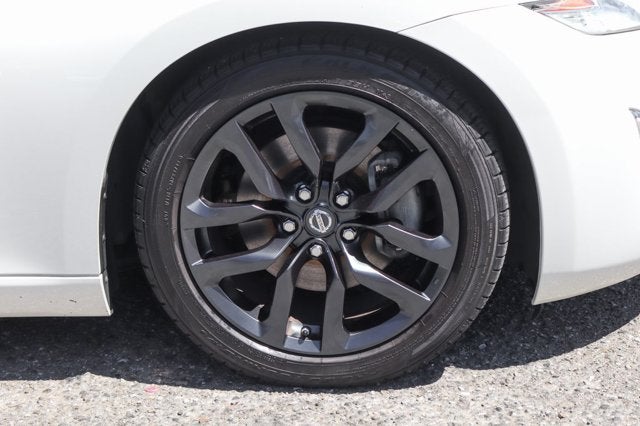 2017 Nissan 370Z Base