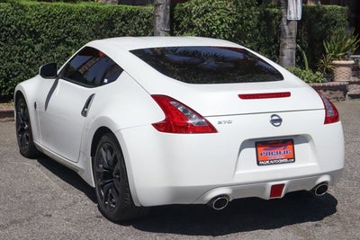 2017 Nissan 370Z Base