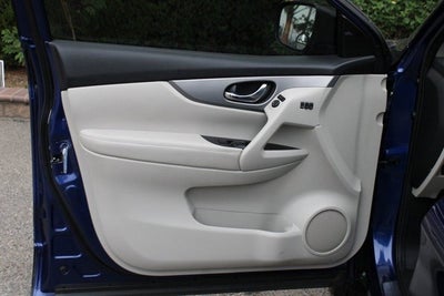 2020 Nissan Rogue Sport SL