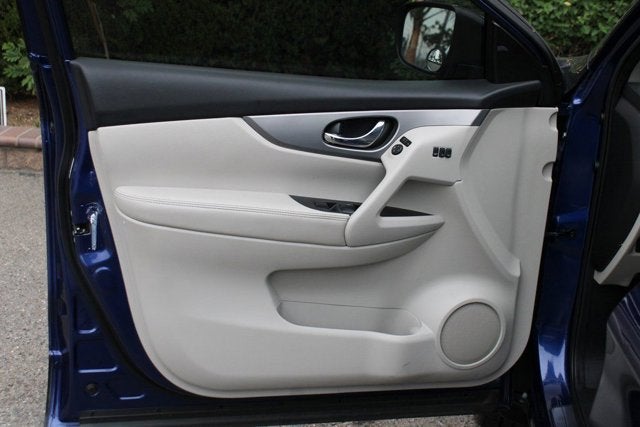 2020 Nissan Rogue Sport SL