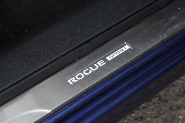 2020 Nissan Rogue Sport SL