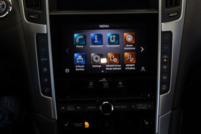 2023 INFINITI Q50 LUXE