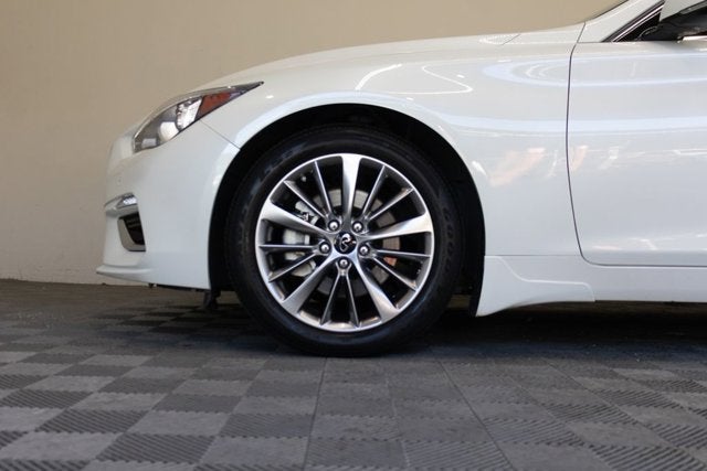 2023 INFINITI Q50 LUXE