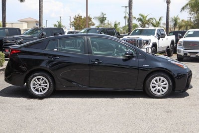 2020 Toyota Prius LE