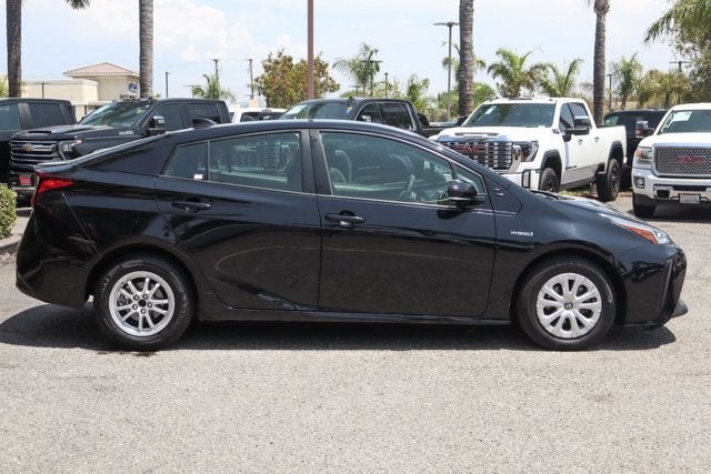 2020 Toyota Prius LE