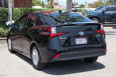 2020 Toyota Prius LE