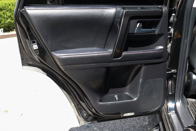 2022 Toyota 4Runner TRD Off-Road