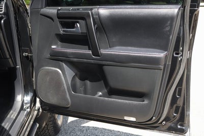 2022 Toyota 4Runner TRD Off-Road