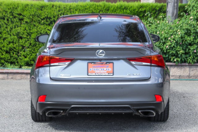 2019 Lexus IS 300