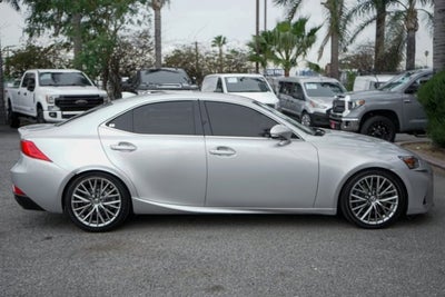 2018 Lexus IS 300