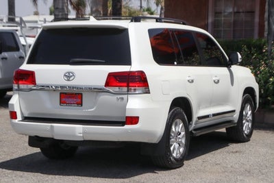 2018 Toyota Land Cruiser Base