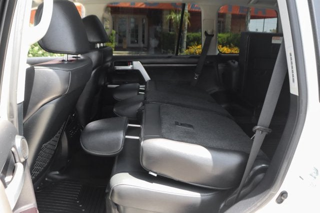 2018 Toyota Land Cruiser Base