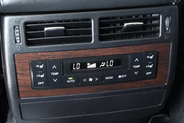 2018 Toyota Land Cruiser Base