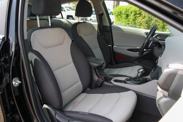 2019 Hyundai Ioniq Plug-In Hybrid Base