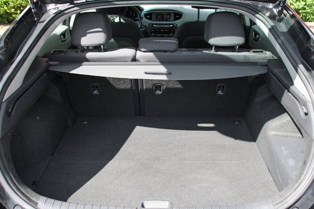 2019 Hyundai Ioniq Plug-In Hybrid Base