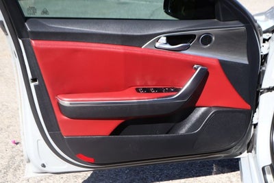 2022 Kia Stinger GT1