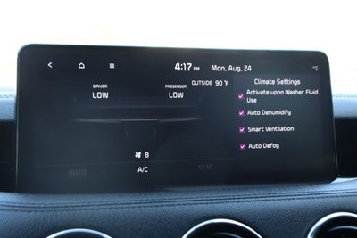 2022 Kia Stinger GT1