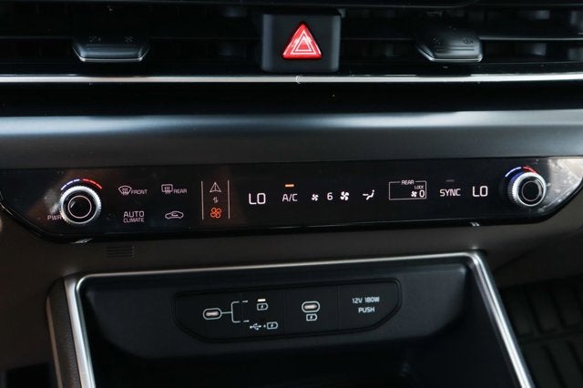 2025 Kia Carnival LXS