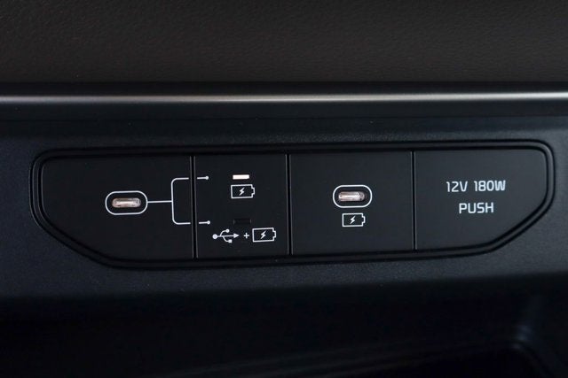 2025 Kia Carnival LXS