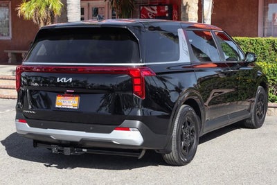 2025 Kia Carnival LXS