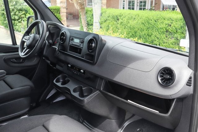 2019 Mercedes-Benz Sprinter 2500 Cargo 144 WB