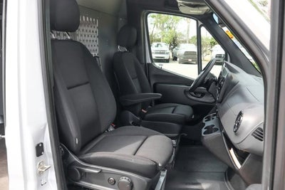 2019 Mercedes-Benz Sprinter 2500 Cargo 144 WB