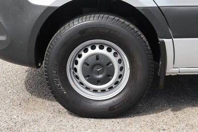 2019 Mercedes-Benz Sprinter 2500 Cargo 144 WB
