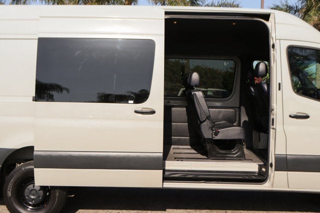2022 Mercedes-Benz Sprinter 2500 Crew 170 WB