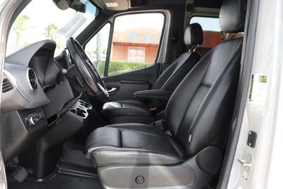 2022 Mercedes-Benz Sprinter 2500 Crew 170 WB