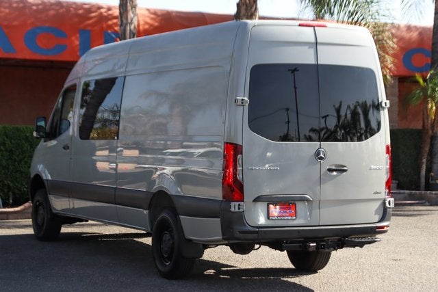 2022 Mercedes-Benz Sprinter 2500 Crew 170 WB