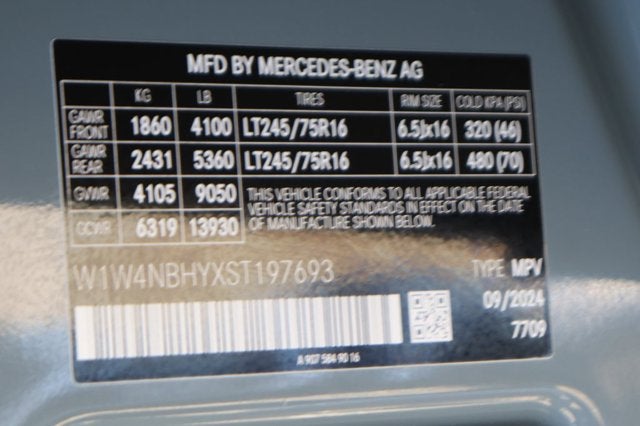 2025 Mercedes-Benz Sprinter Cargo Van Crew 144 WB