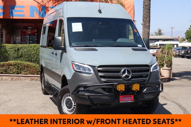 2023 Mercedes-Benz Sprinter 2500 Crew 144 WB