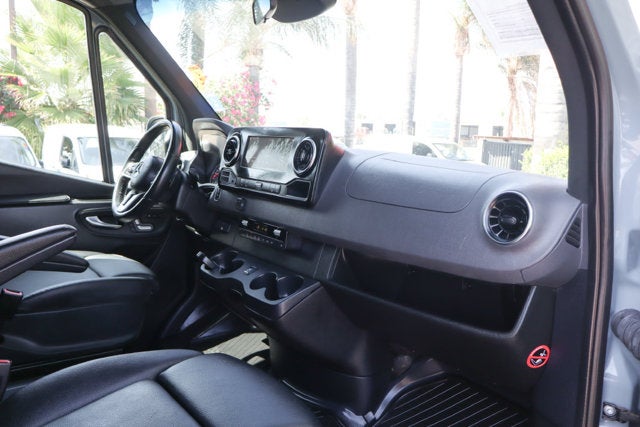 2023 Mercedes-Benz Sprinter 2500 Crew 144 WB