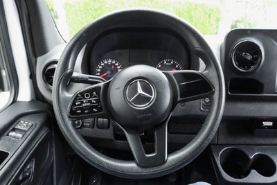 2022 Mercedes-Benz Sprinter 2500 Cargo 170 WB