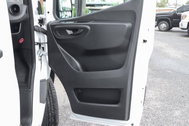 2022 Mercedes-Benz Sprinter 2500 Cargo 170 WB