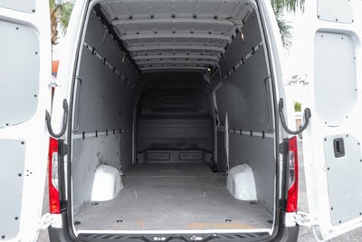 2022 Mercedes-Benz Sprinter 2500 Cargo 170 WB
