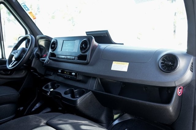 2021 Mercedes-Benz Sprinter 2500 Cargo 144 WB