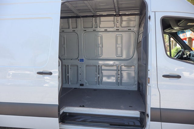 2021 Mercedes-Benz Sprinter 2500 Cargo 170 WB