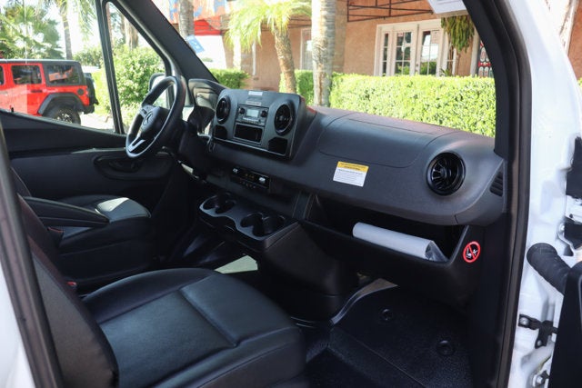 2022 Mercedes-Benz Sprinter 2500 Cargo 170 WB