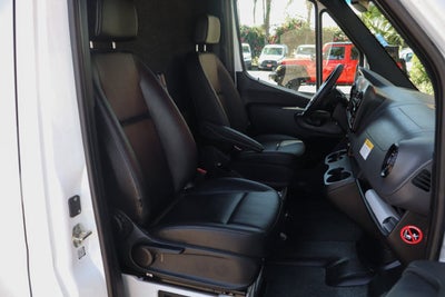 2022 Mercedes-Benz Sprinter 2500 Cargo 170 WB