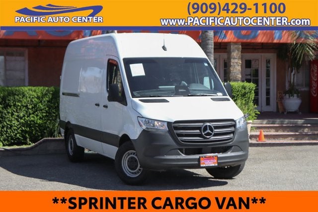 2025 Mercedes-Benz Sprinter 2500 Cargo 144 WB