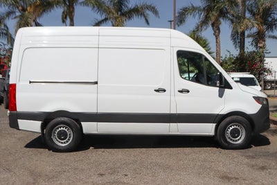 2025 Mercedes-Benz Sprinter 2500 Cargo 144 WB